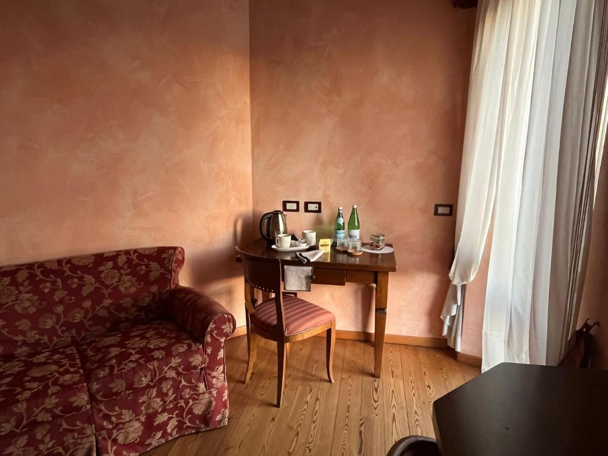 Montevecchia 039 Maggioni B&B מראה חיצוני תמונה