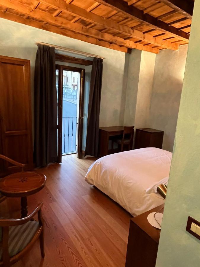 Montevecchia 039 Maggioni B&B מראה חיצוני תמונה