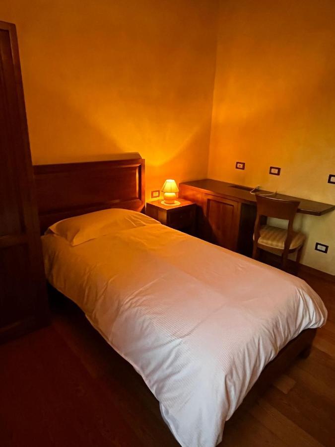Montevecchia 039 Maggioni B&B מראה חיצוני תמונה